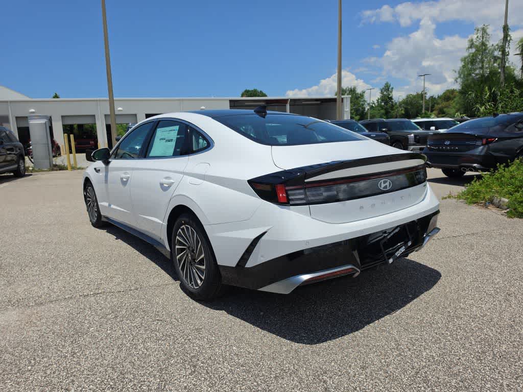 Thumbnail: 2026 Hyundai Sonata - 4