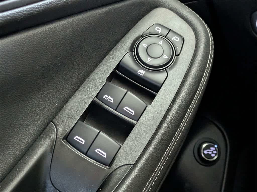 Thumbnail: 2022 Buick Encore GX - 32