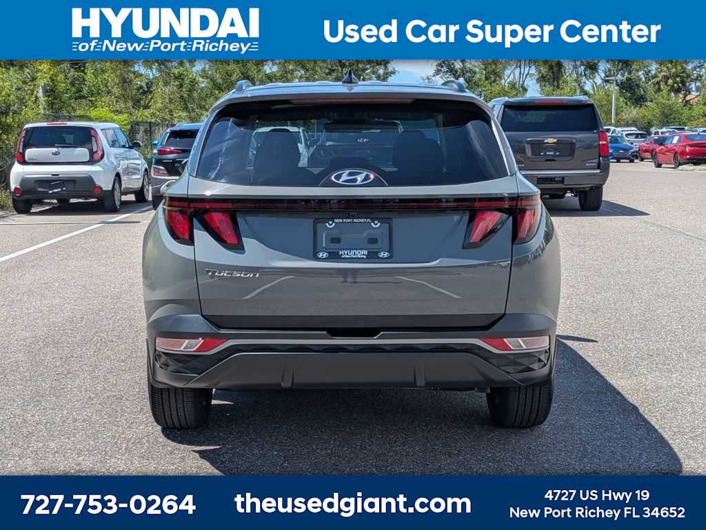 Thumbnail: 2024 Hyundai Tucson - 4