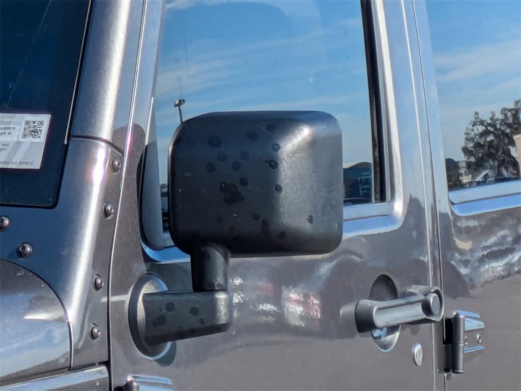 Thumbnail: 2017 Jeep Wrangler - 11