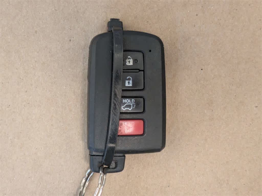 Thumbnail: 2018 Toyota RAV4 - 34