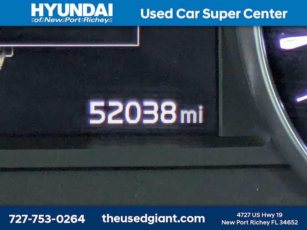 Thumbnail: 2020 Kia Cadenza - 37