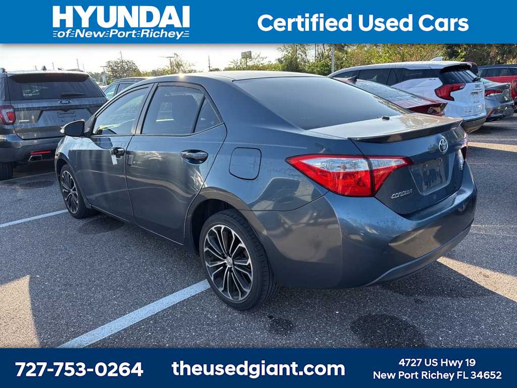 Thumbnail: 2015 Toyota Corolla - 2