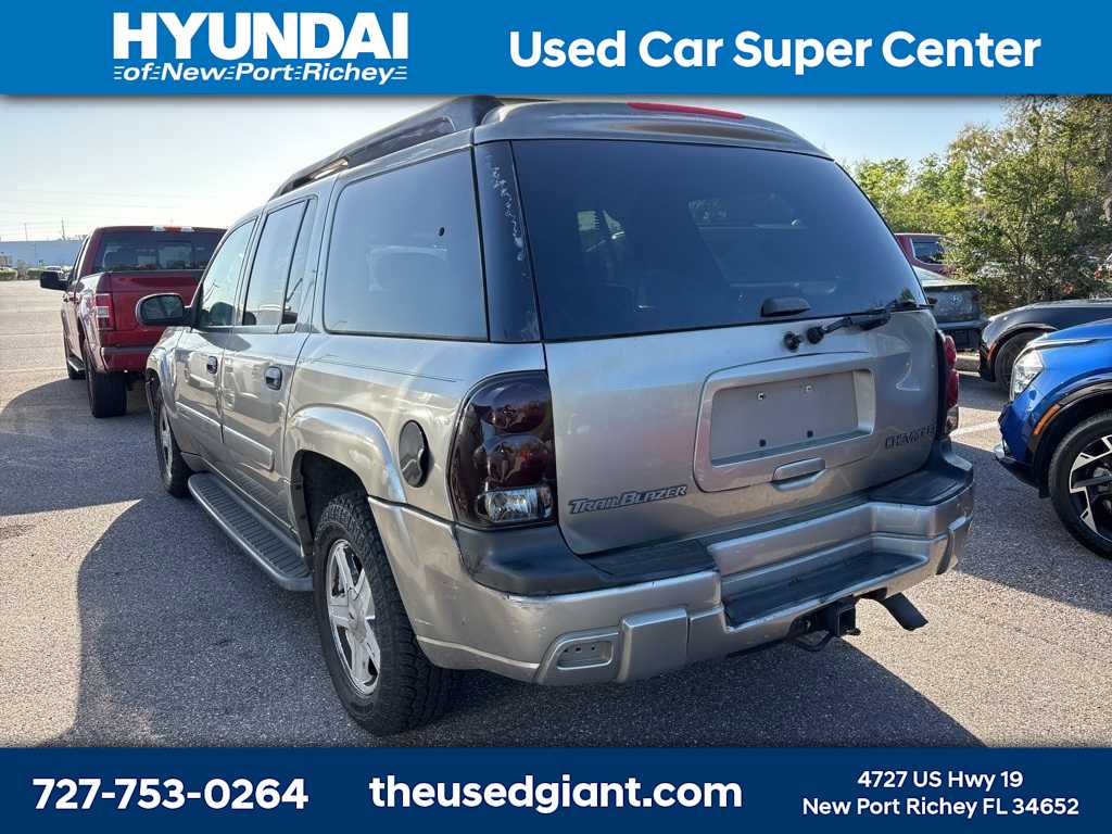 Thumbnail: 2003 Chevrolet TrailBlazer - 2