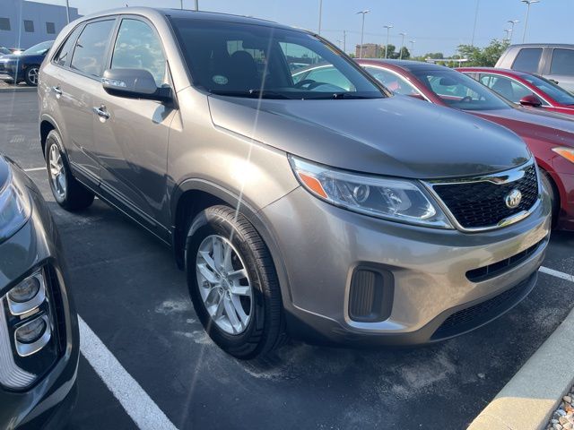 Used 2015 Kia Sorento LX with VIN 5XYKT3A69FG593249 for sale in Noblesville, IN