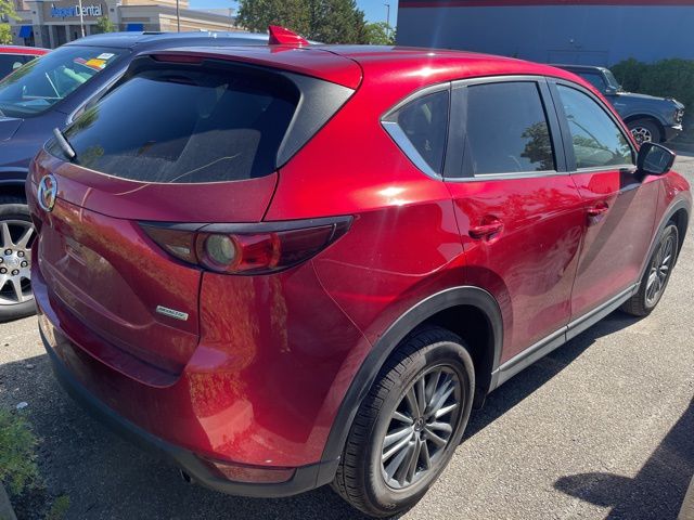 2017 Mazda CX-5 Touring photo 3