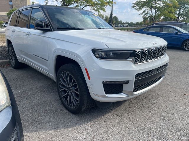 2023 Jeep Grand Cherokee L Summit photo 2