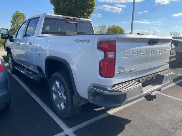 2020 Chevrolet Silverado 3500HD LTZ photo 3