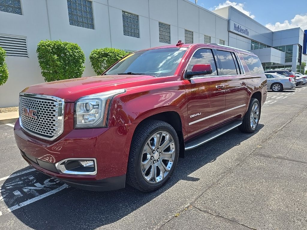 Used 2016 GMC Yukon XL Denali with VIN 1GKS2HKJ0GR131706 for sale in Noblesville, IN