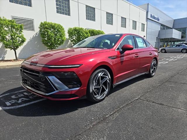 2025 Hyundai Sonata SEL Convenience photo 2