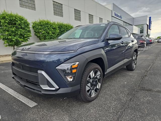 2025 Hyundai Kona SEL photo 2