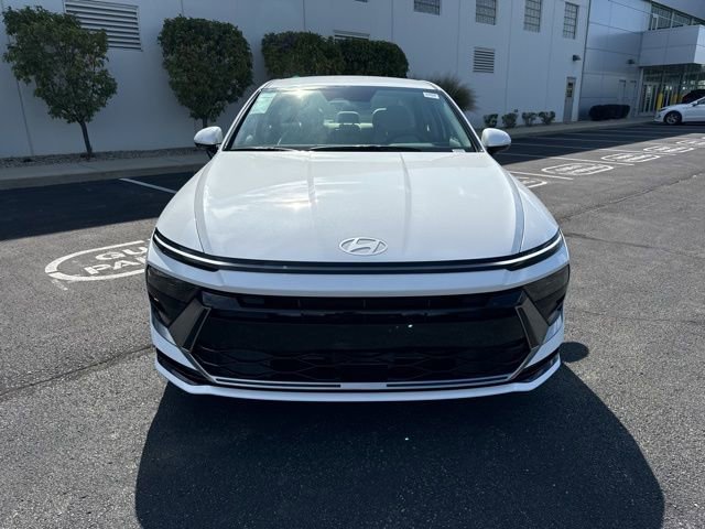 2024 Hyundai Sonata SEL photo 2