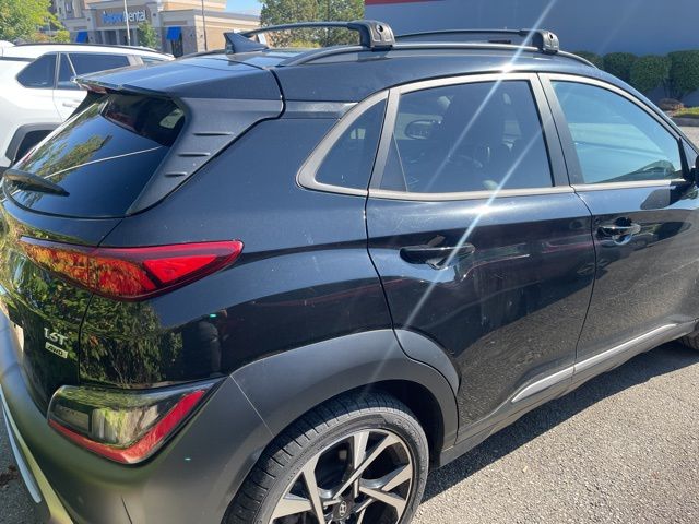 2023 Hyundai Kona Limited photo 3