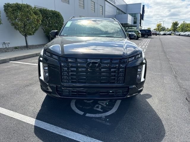 Certified 2025 Hyundai Palisade Calligraphy Night Edition with VIN KM8R7DGE5SU823199 for sale in Noblesville, IN