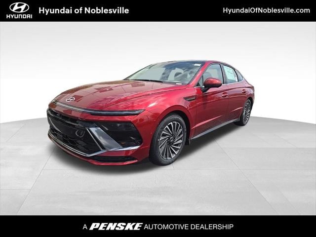 2025 Hyundai Sonata Hybrid Sedan 
