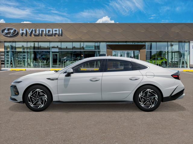 2025 Hyundai Sonata SEL Convenience photo 3