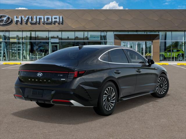 2025 Hyundai Sonata SEL photo 4