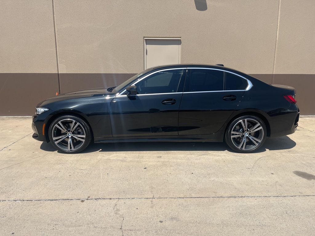 2024 Bmw 330i photo 2