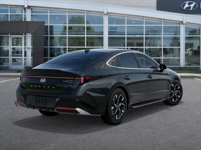 2025 Hyundai Sonata SEL photo 4