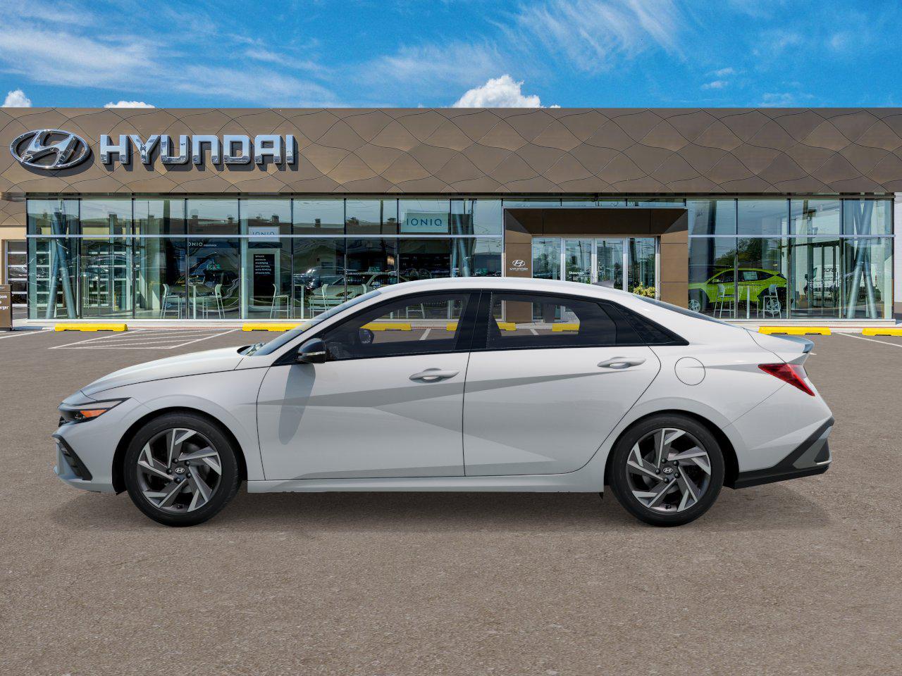 2025 Hyundai Elantra Hybrid SEL Sport photo 3