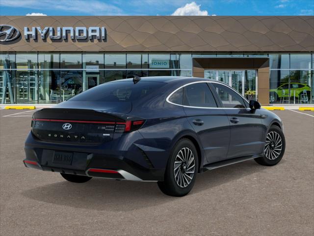2025 Hyundai Sonata Hybrid Limited photo 4