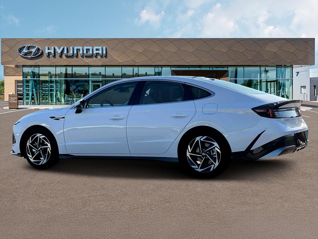 2025 Hyundai Sonata SEL Convenience photo 4