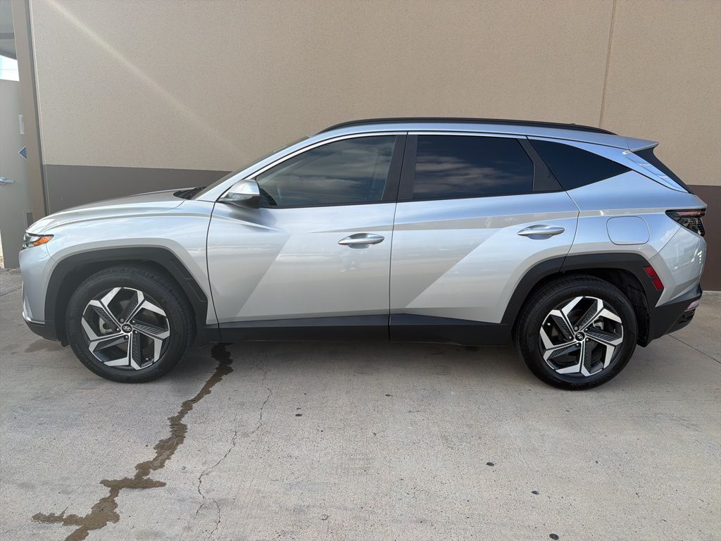 2023 Hyundai Tucson SEL Convenience photo 2