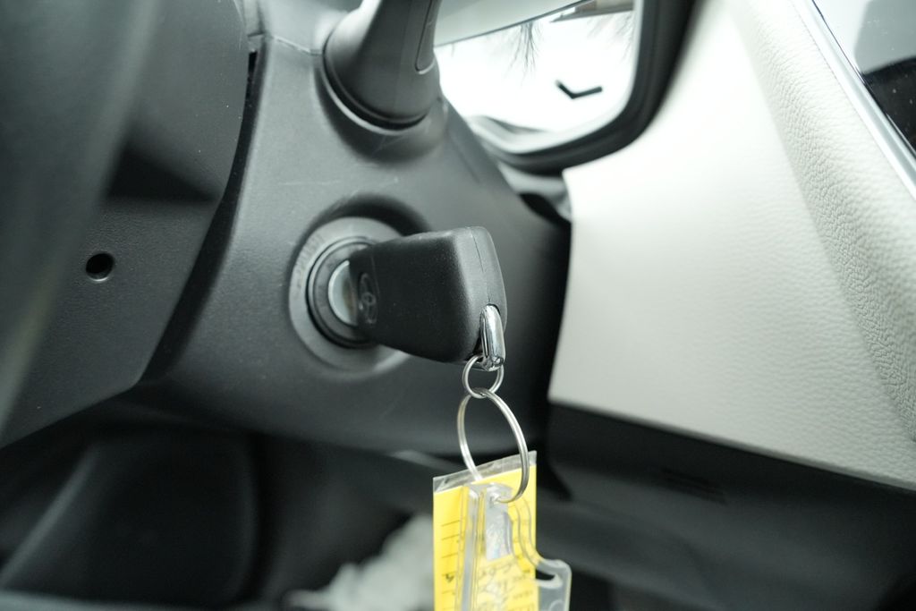 2026 TOYOTA COROLLA - Image 28