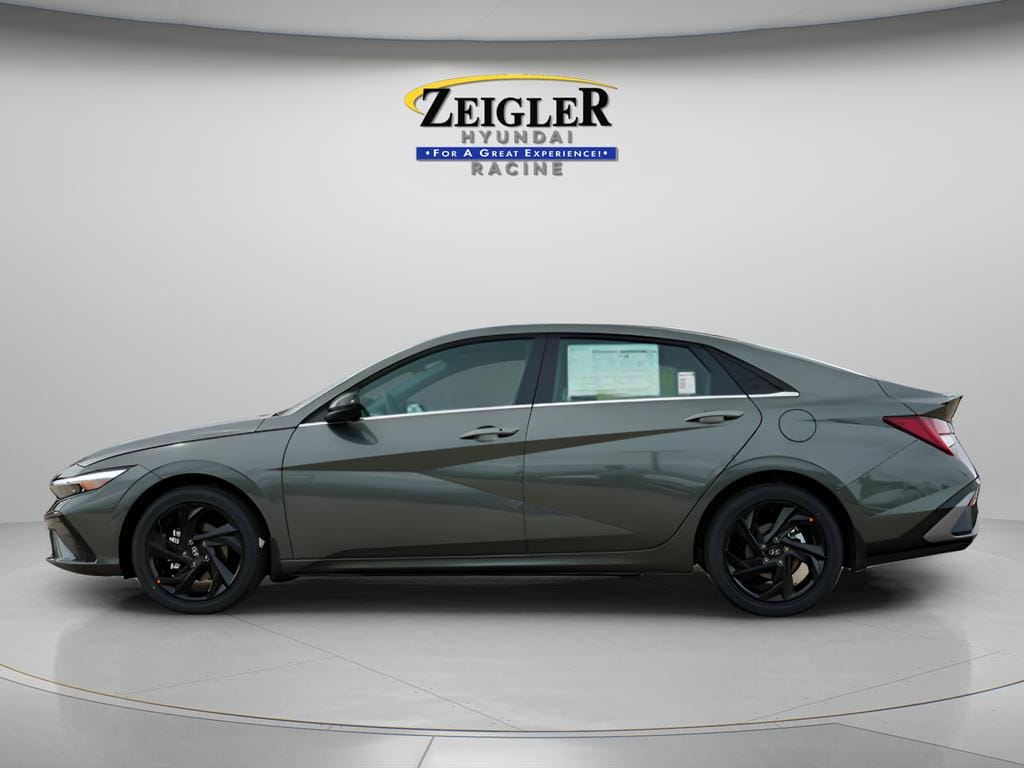 New 2026 Hyundai Elantra SEL Sport Premium Sedan