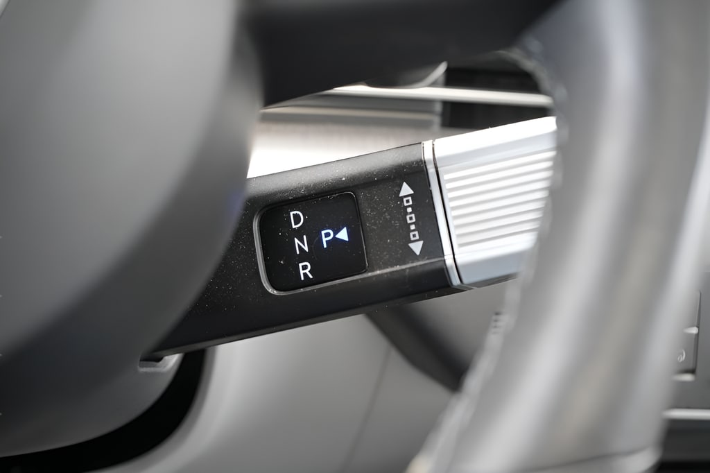 2024 Hyundai Kona Limited - Photo 30