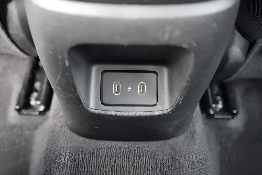 2024 Hyundai Elantra SEL - Photo 17