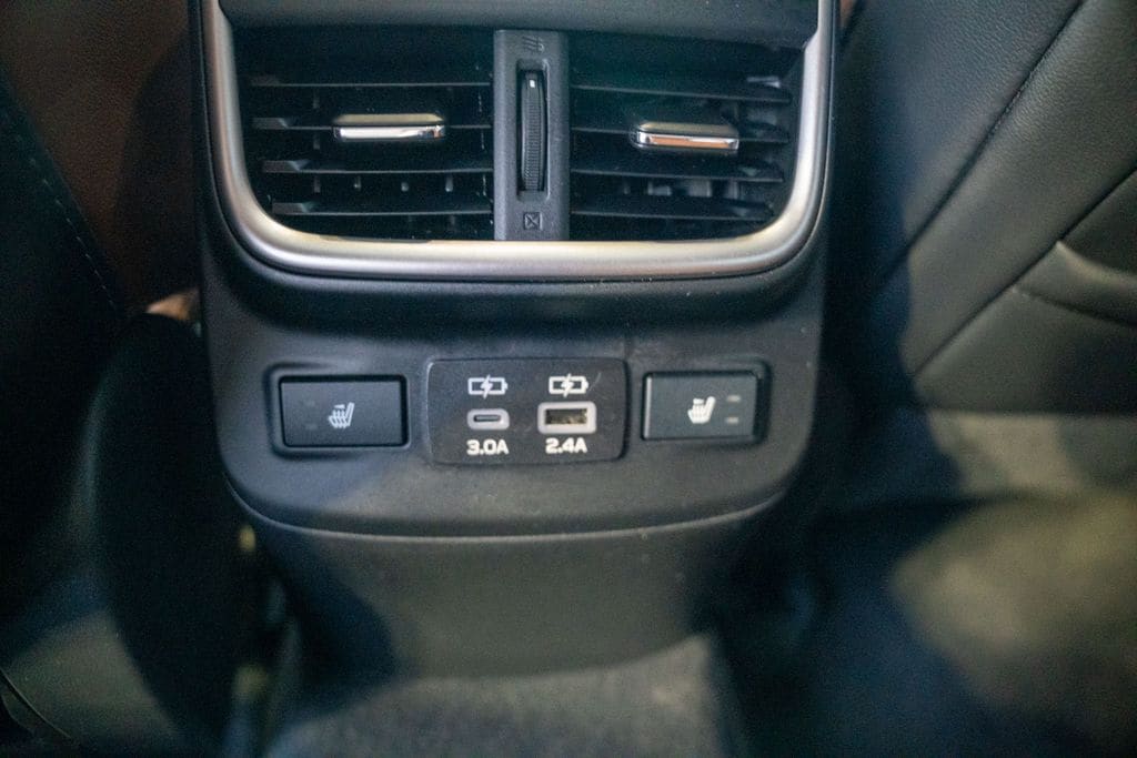 2025 SUBARU OUTBACK - Image 17