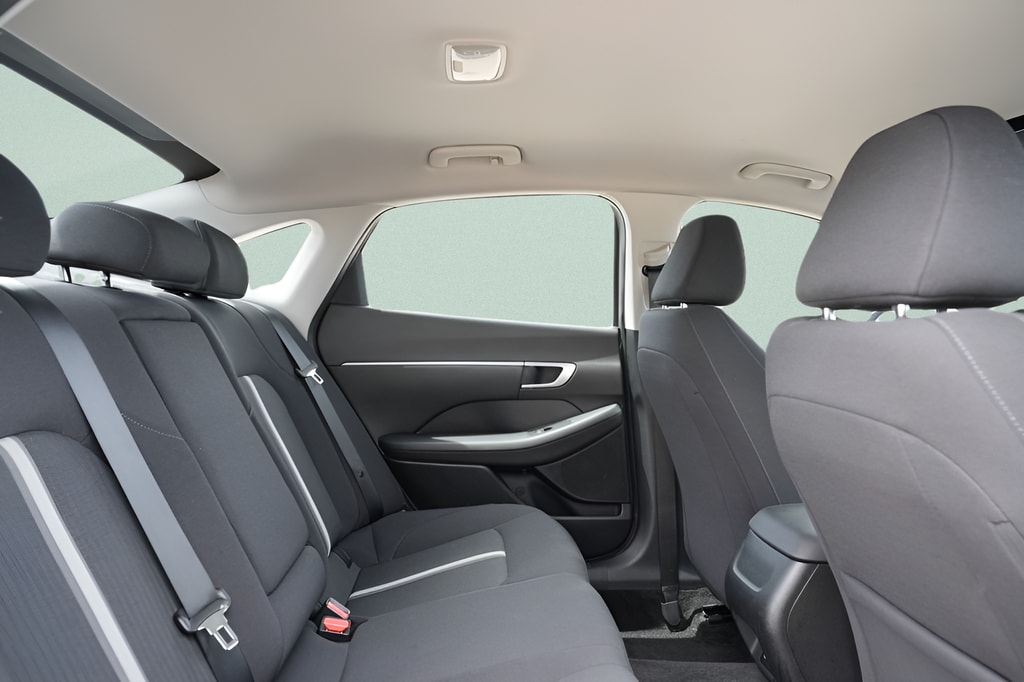 2024 Hyundai Sonata SEL - Photo 14