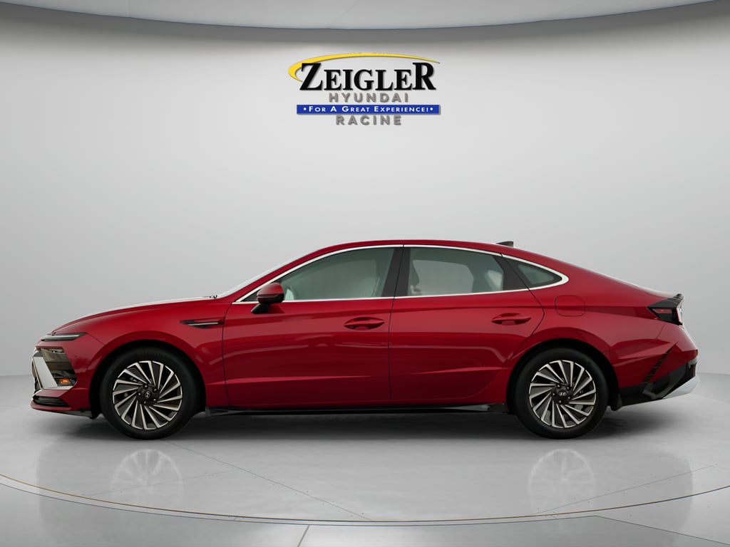 2025 Hyundai Sonata Hybrid SEL - Photo 4