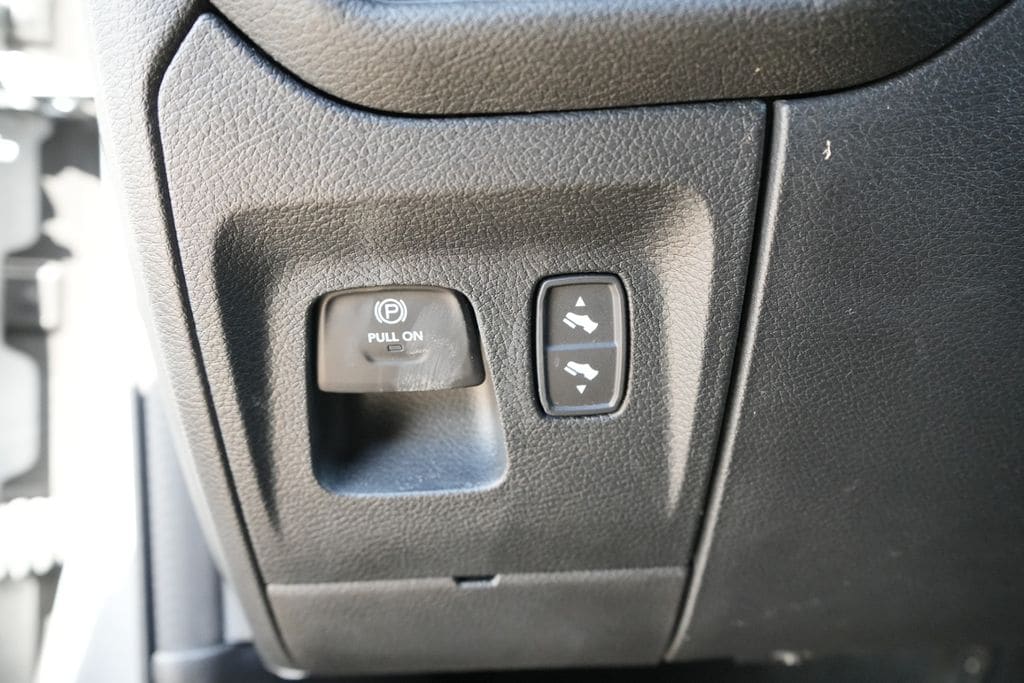 2023 RAM 1500 - Image 25