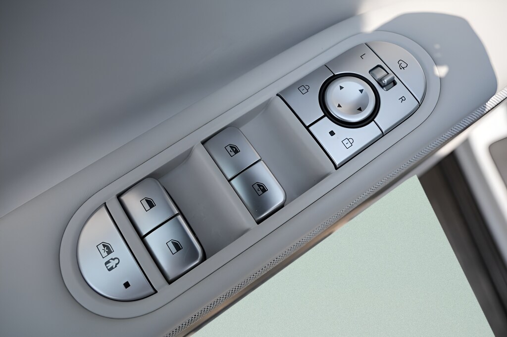 2023 Hyundai IONIQ 5 SEL - Photo 22