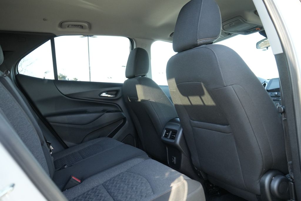 2024 CHEVROLET EQUINOX - Image 15