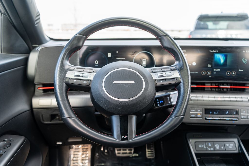 2024 HYUNDAI KONA - Image 15