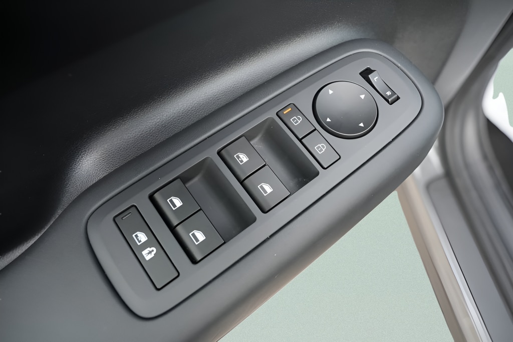 2026 Hyundai Santa Fe SE - Photo 23