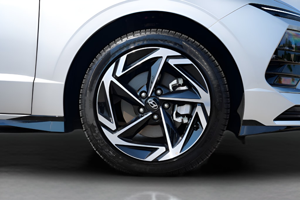 2026 Hyundai Sonata SEL - Photo 9