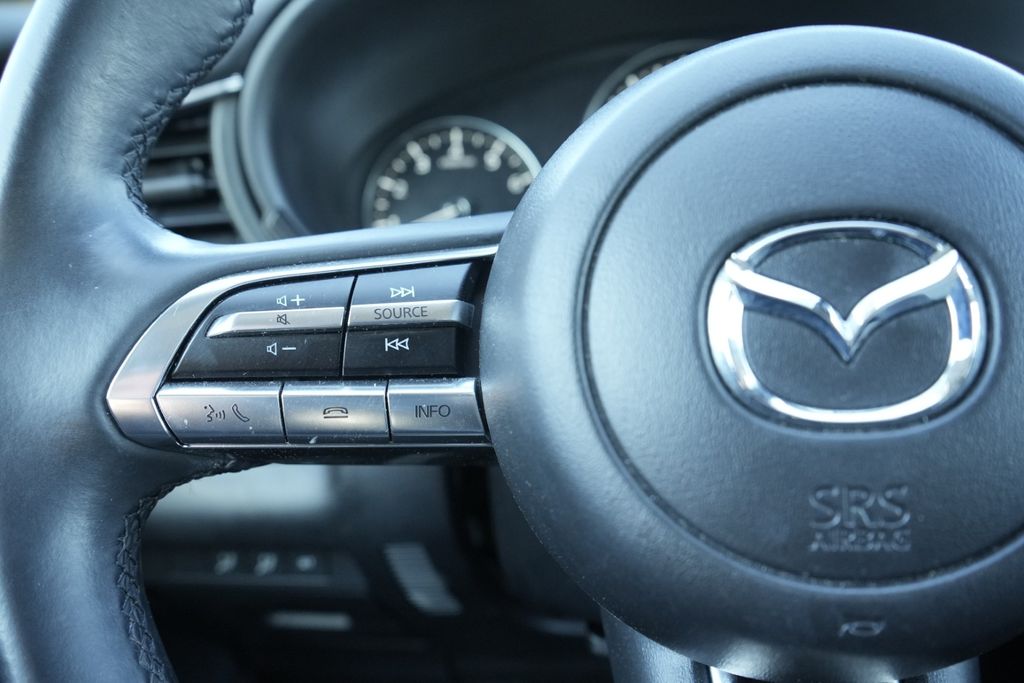 2023 MAZDA CX-30 - Image 28