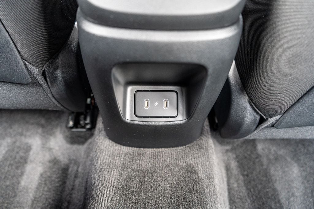 2025 HYUNDAI ELANTRA - Image 16