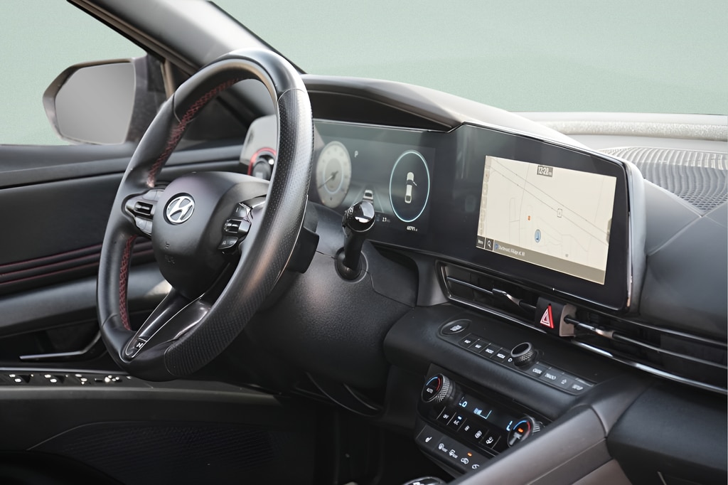 2023 Hyundai Elantra N Line - Photo 13
