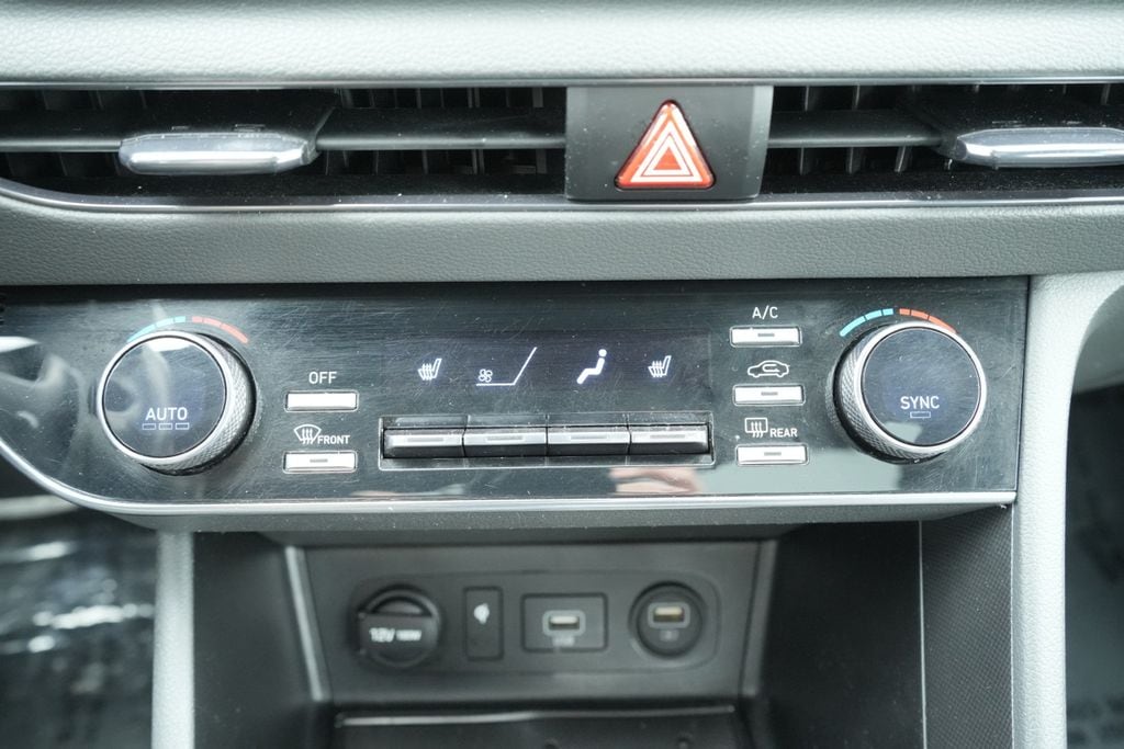 2021 HYUNDAI SONATA - Image 35