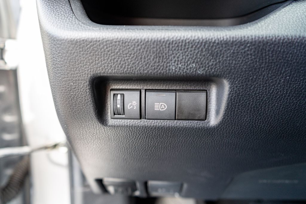 2024 TOYOTA RAV4 - Image 24