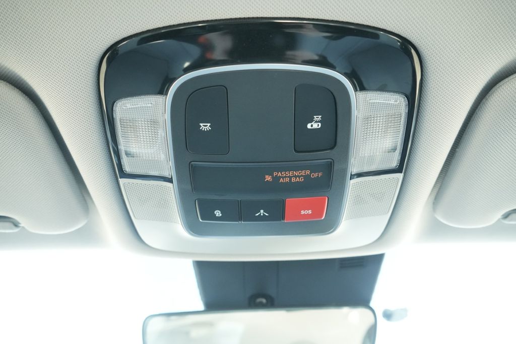 2023 HYUNDAI SONATA - Image 19