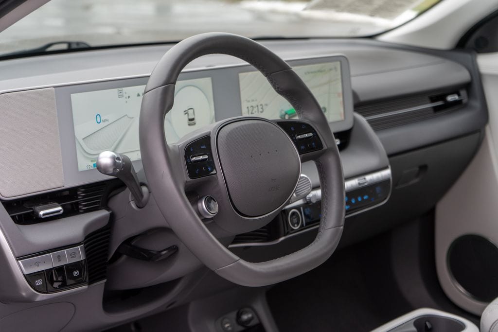 2023 HYUNDAI IONIQ 5 - Image 23