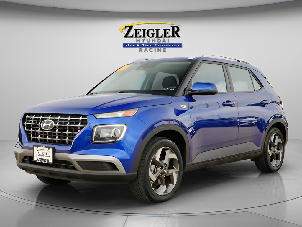 Used 2025 Hyundai Venue SEL SUV