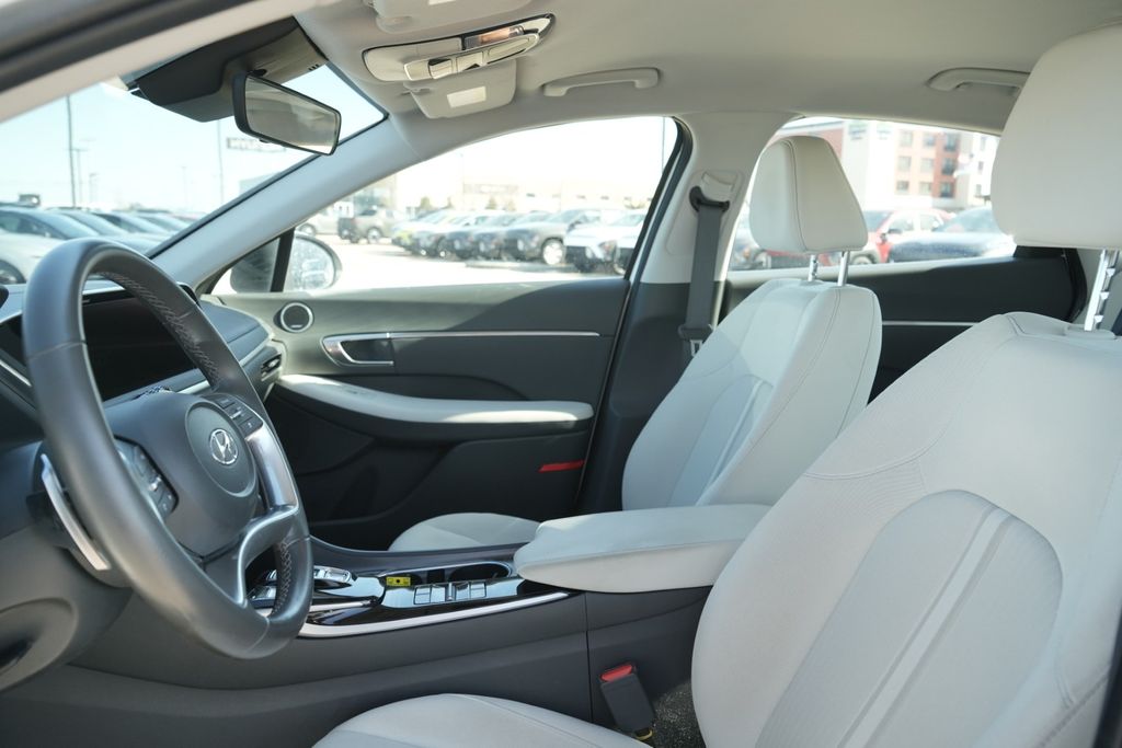 2023 HYUNDAI SONATA - Image 25