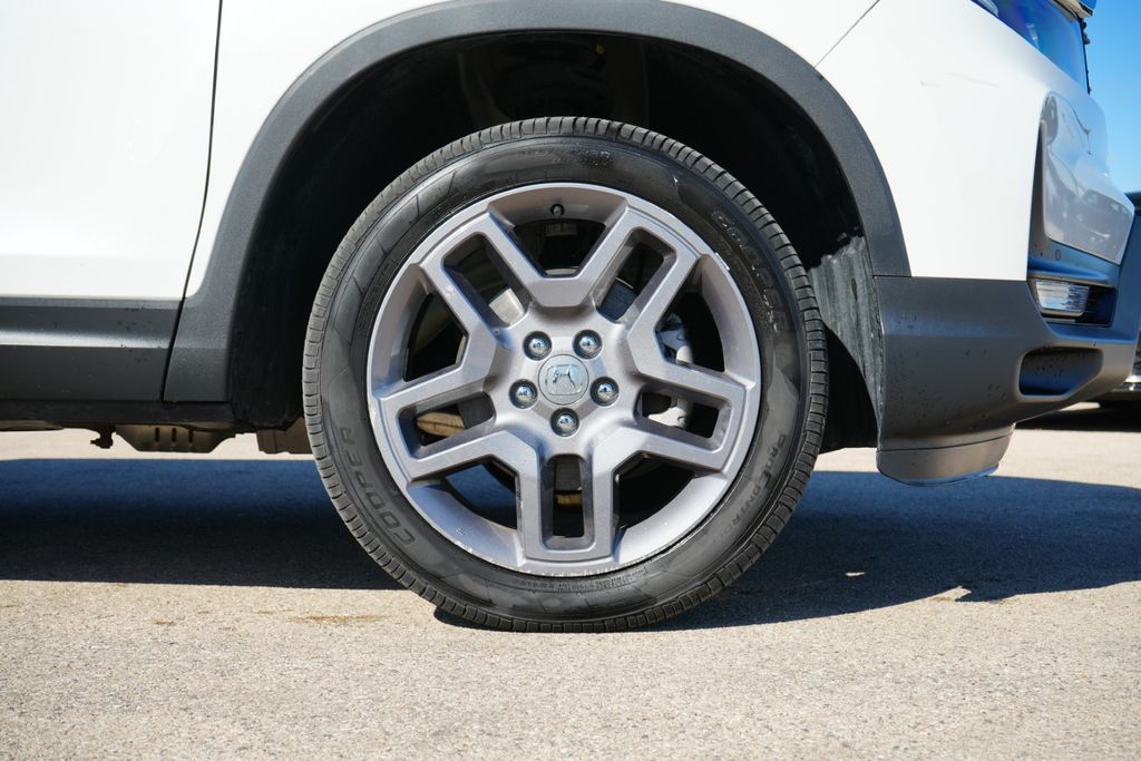 2022 HONDA PASSPORT - Image 9